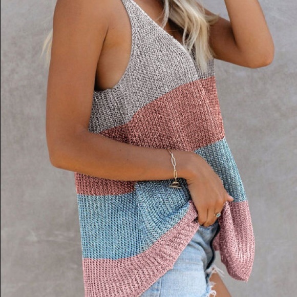 HostPick / Multicolor Knitted Tank Top - Picture 3 of 4